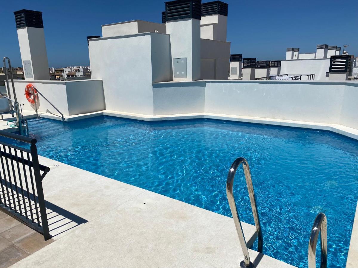 Nautilus Beach Apartment - Apartamento Azul โรตา ภายนอก รูปภาพ